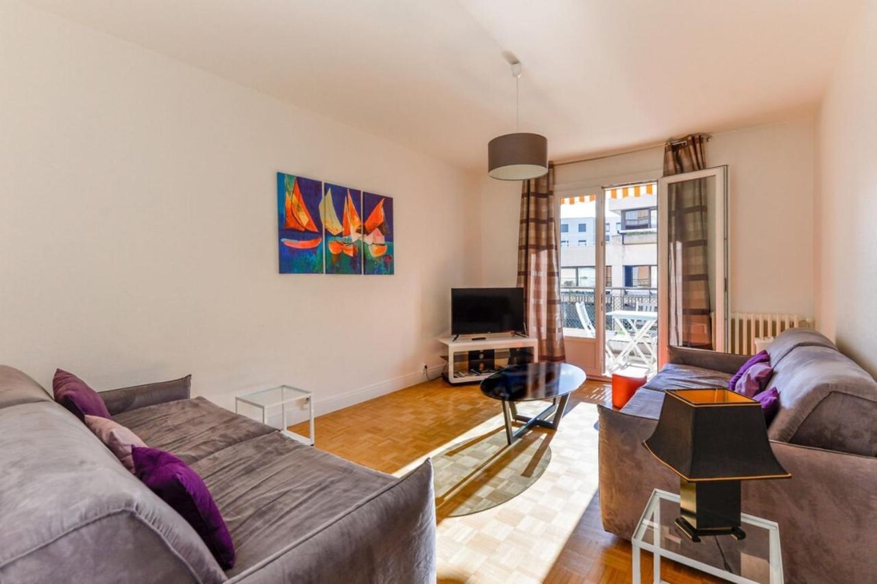 Furnished Apartment For 4 People In The City Center Annecy Exterior photo